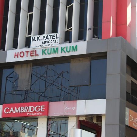 Hotel Kum Kum Adalaj Eksteriør billede
